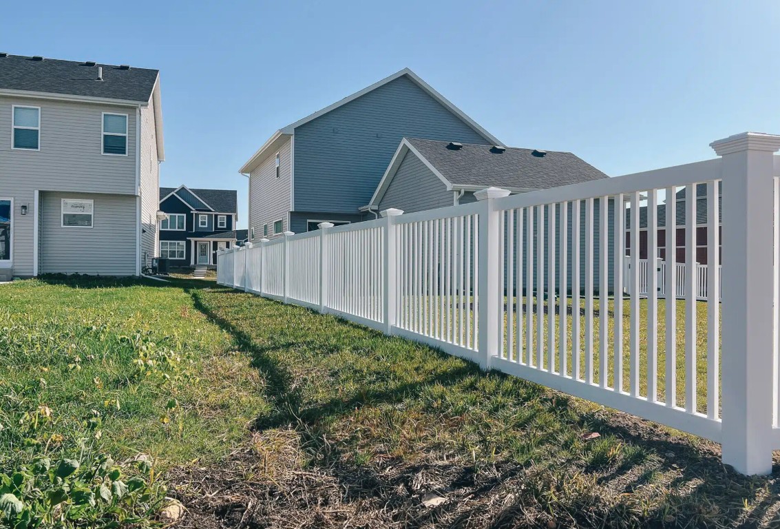 Low-maintenance aluminum fencing installed by experts in Madera, CA